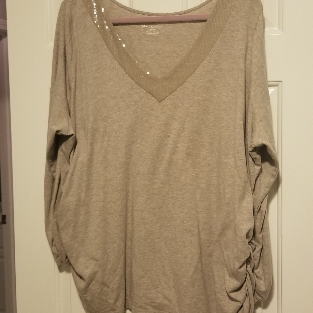 22/24 Sequin Trim Top